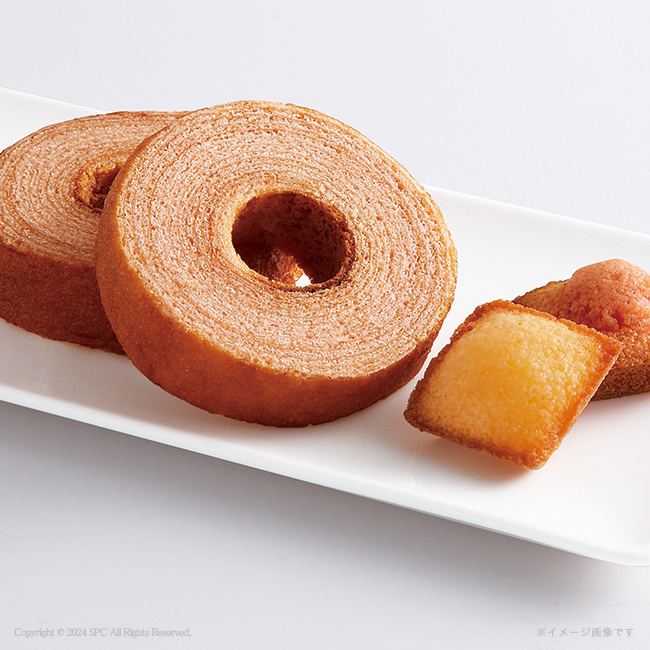 【送料無料】 あまおう苺バウムクーヘン＆プチフィナンシェ　ギフトボックス　No.30