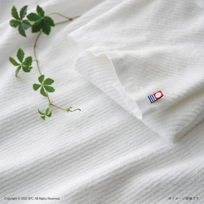 今治　The　WHITE　木箱入り　スリムバスタオル　No.15　40％OFF